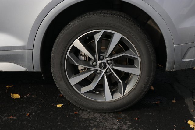 2024 Audi Q5 S line Premium Plus photo 4