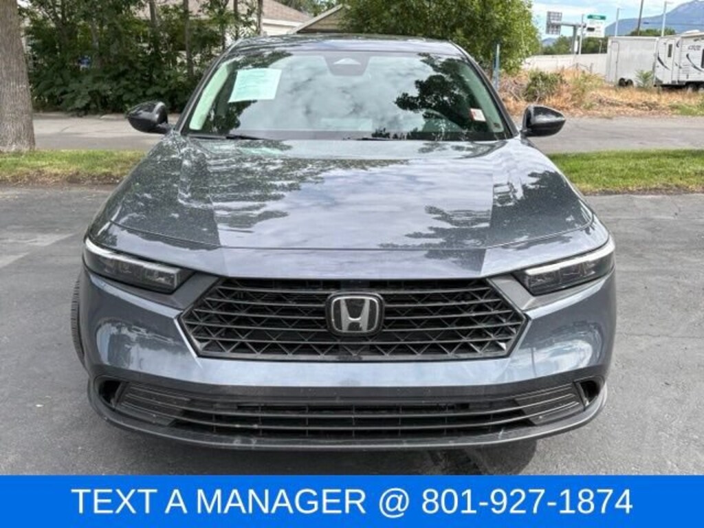 Used 2025 Honda Accord Sedan SE Sedan