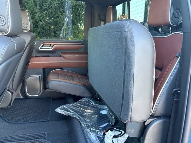 2026 GMC Sierra 3500HD Denali Ultimate - Photo 13