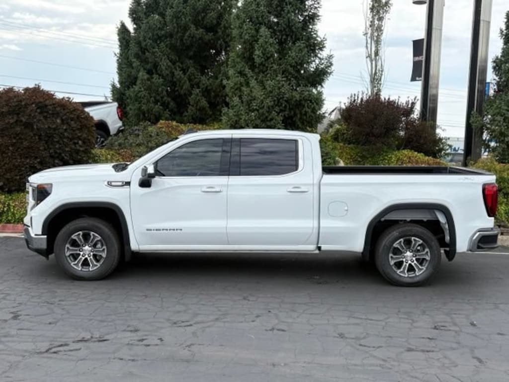 New 2026 GMC Sierra 1500 SLE Truck