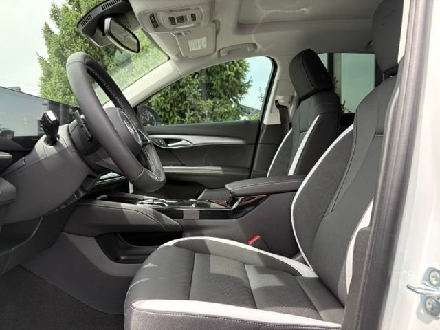 2026 Buick Envision Sport Touring - Photo 18