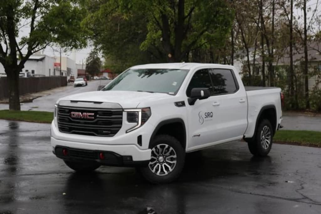 Used 2023 GMC Sierra 1500 AT4 Truck Crew Cab