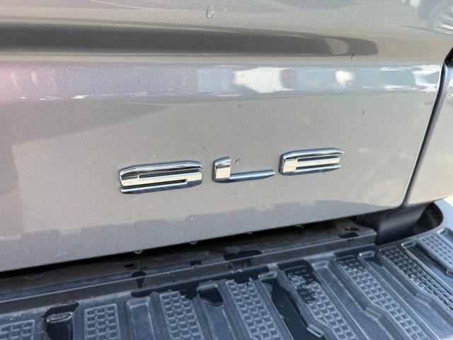 2026 GMC Sierra 1500 SLE - Photo 8