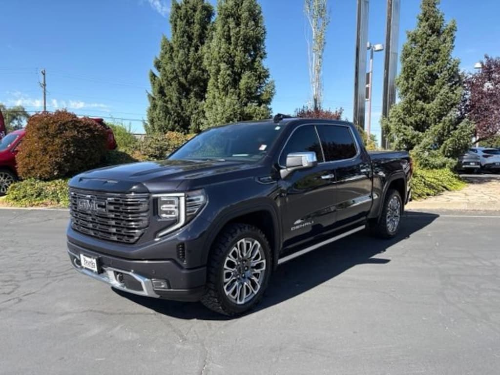 Used 2026 GMC Sierra 1500 Denali Ultimate Truck Crew Cab