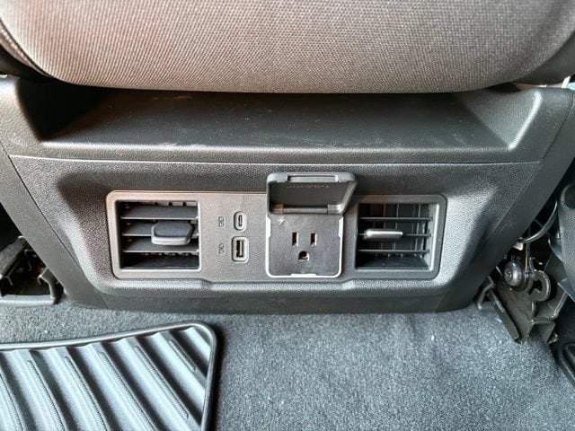 2026 GMC Sierra 1500 SLE - Photo 15