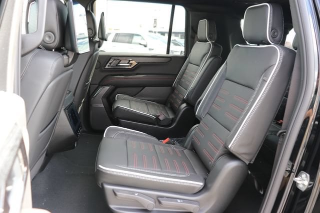 2026 GMC Yukon XL AT4 Ultimate - Photo 18