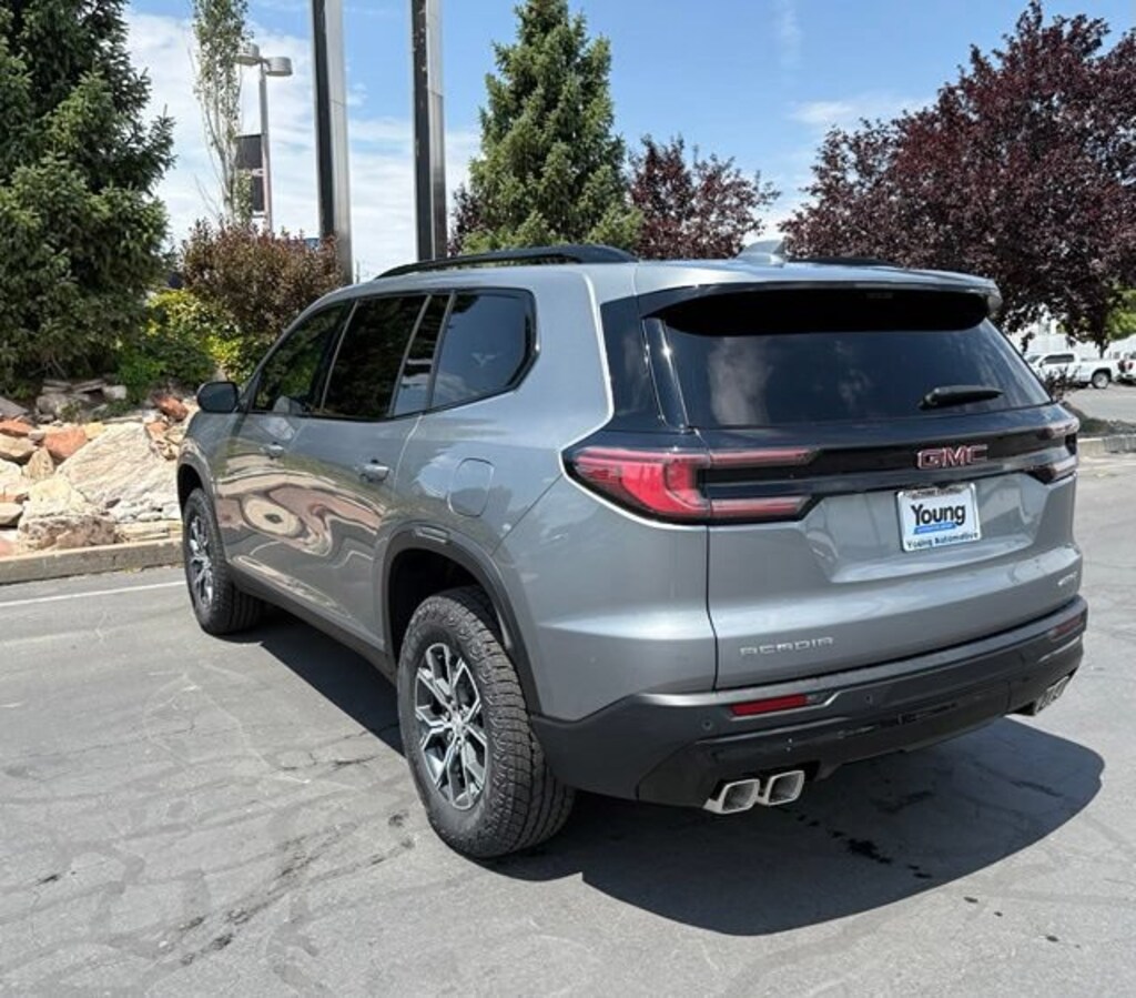 New 2026 GMC Acadia AT4 SUV