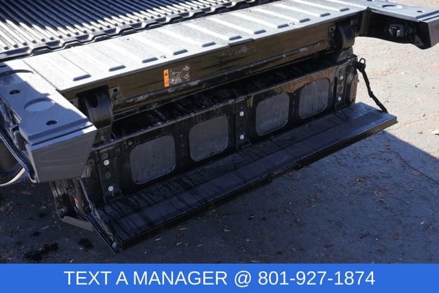 2024 GMC Sierra 1500 SLT - Photo 10