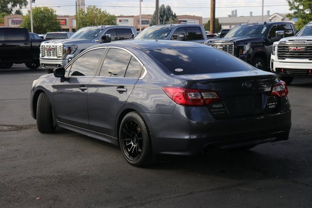 2015 Subaru Legacy 2.5i photo 3