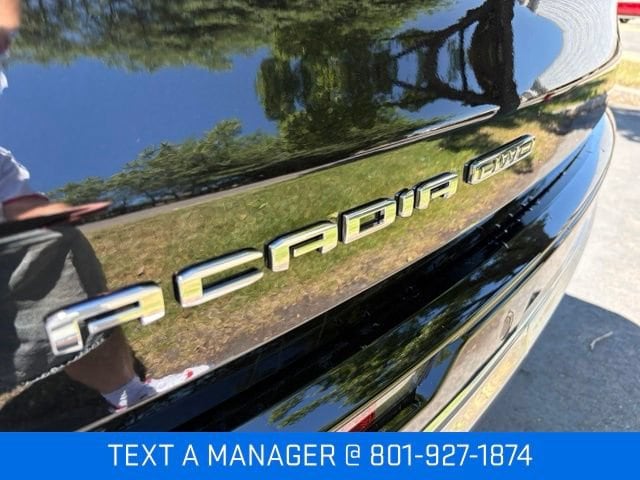 2026 GMC Acadia Denali - Photo 8