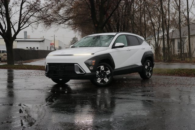 2025 Hyundai Kona SEL's photo