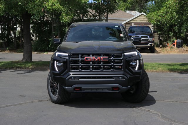 2026 Gmc Canyon AT4 photo 2