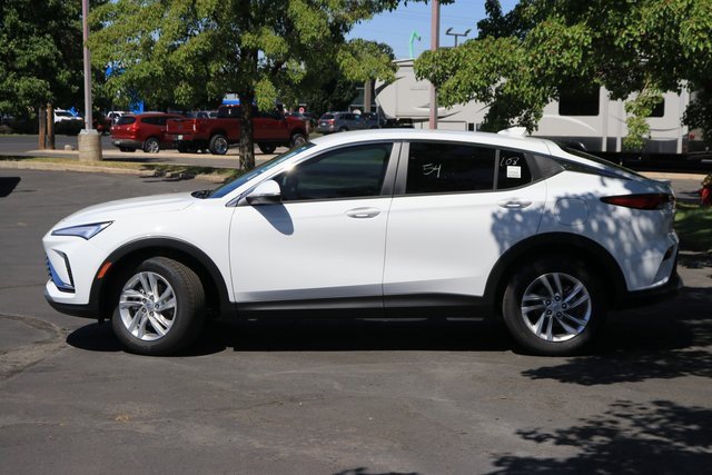 2025 Buick Envista Preferred photo 3