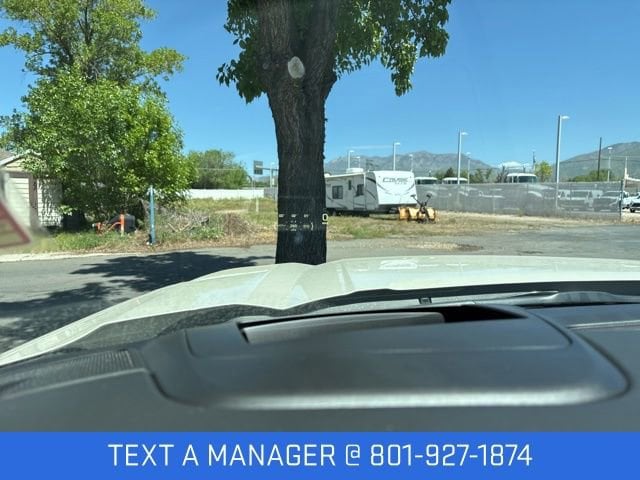 2026 GMC Sierra 4WD Crew Cab Short Box AT4's photo