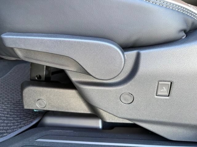 2027 GMC Acadia Denali Ultimate - Photo 16