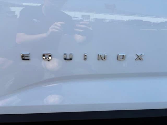 2025 Chevrolet Equinox LT - Photo 13