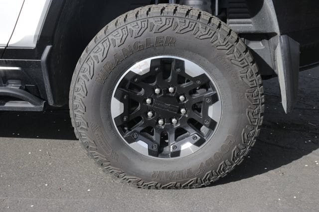 2025 GMC HUMMER EV 3X - Photo 9