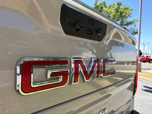 2026 GMC Sierra 1500 AT4X - Photo 7