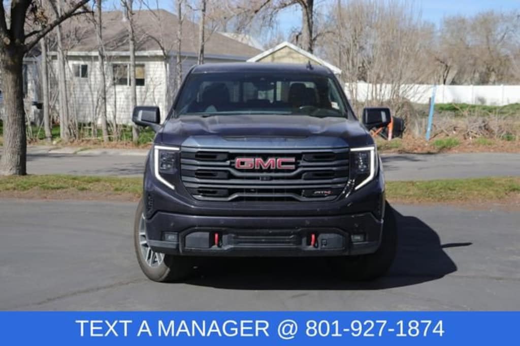 Used 2022 GMC Sierra 1500 AT4 Truck Crew Cab