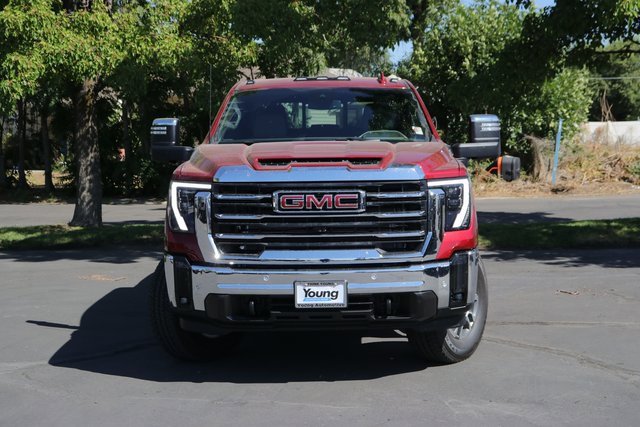 2025 Gmc Sierra 3500 HD SLT photo 2