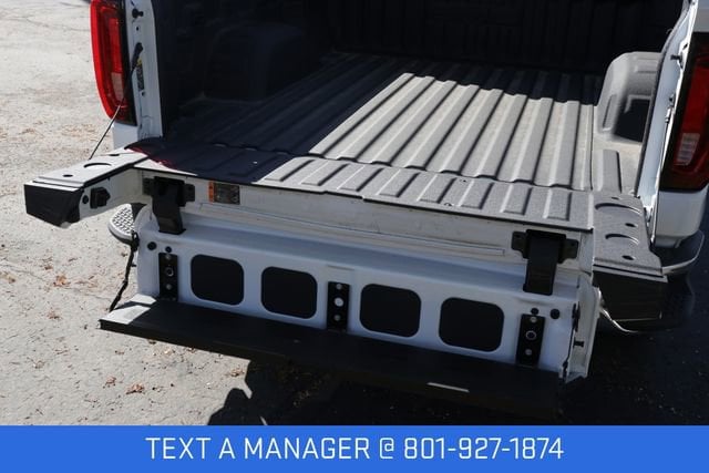 2026 GMC Sierra 1500 SLT - Photo 9