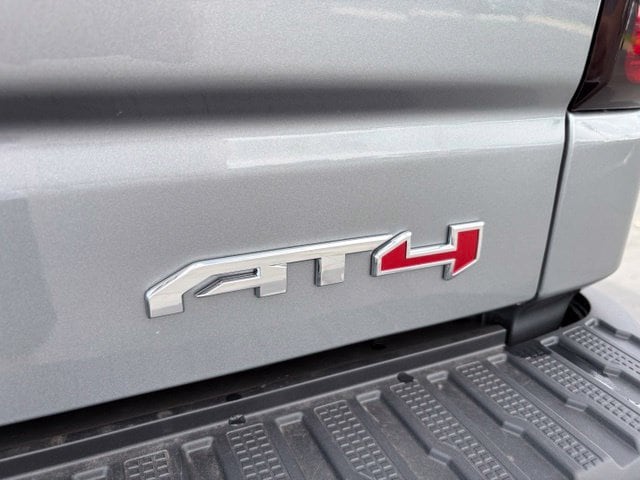 2026 GMC Sierra 1500 AT4 - Photo 8
