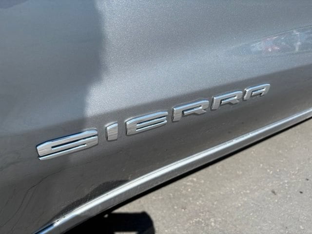 2026 GMC Sierra 1500 SLE - Photo 20