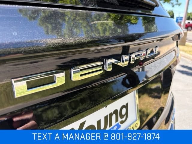 2026 GMC Acadia Denali - Photo 7