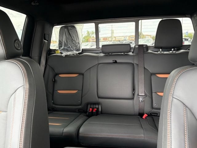 2026 GMC Sierra 1500 AT4 - Photo 15