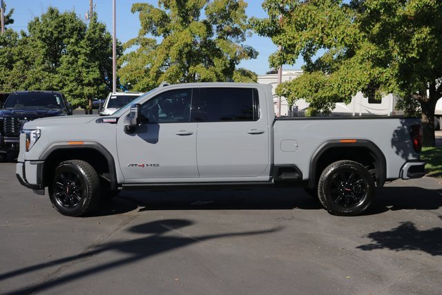2025 Gmc Sierra 2500 HD AT4 photo 3