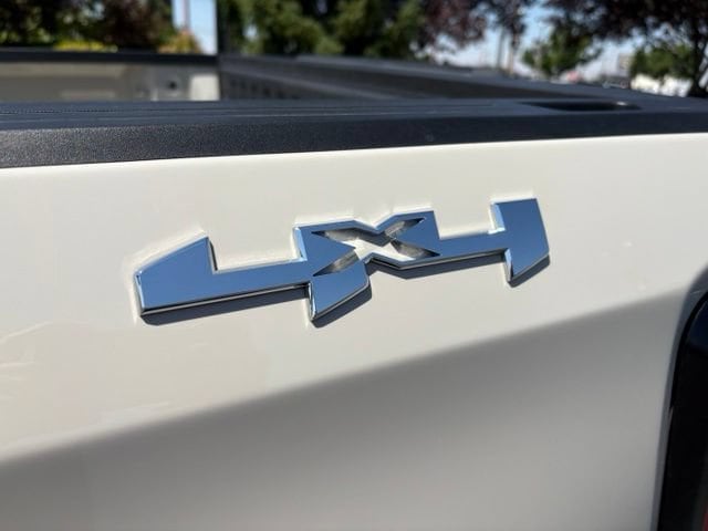 2026 GMC Sierra 1500 Pro - Photo 9