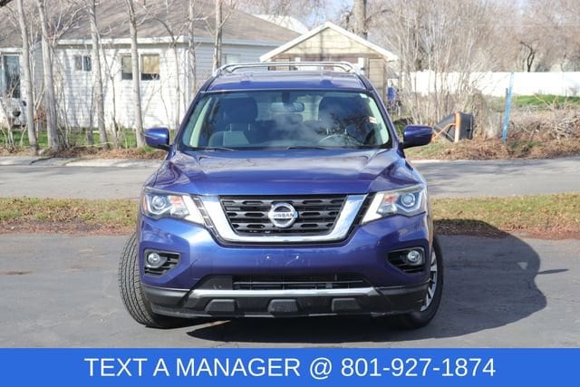 Used 2018 Nissan Pathfinder SV with VIN 5N1DR2MM2JC640822 for sale in Layton, UT