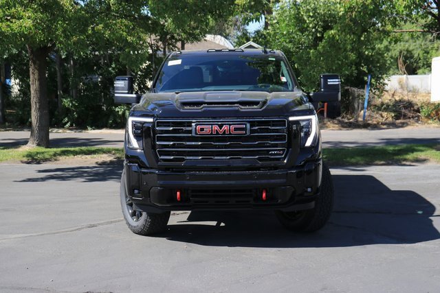 2025 Gmc Sierra 3500 HD AT4 photo 2