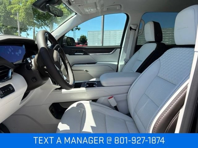 2026 GMC Acadia Denali - Photo 23