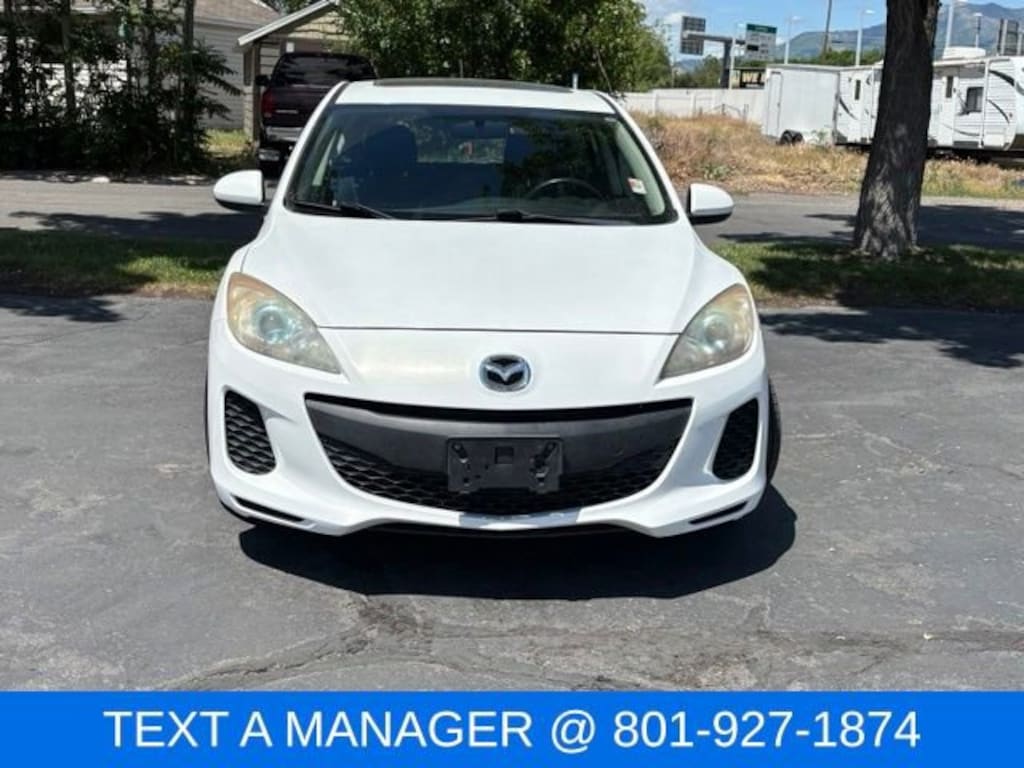 Used 2012 Mazda Mazda3 Hatchback i Touring Hatchback
