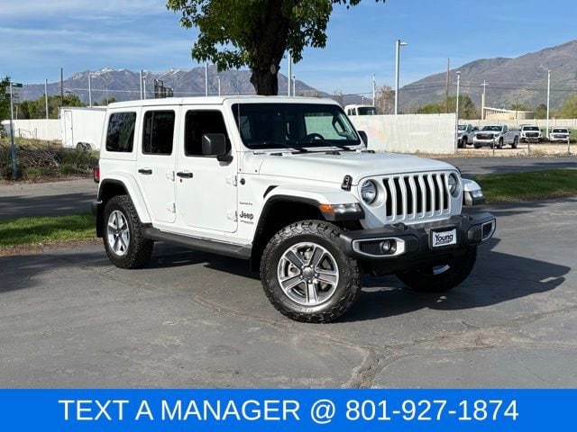 2022 Jeep Wrangler Sahara's photo