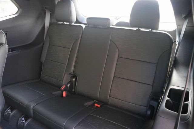 2026 Buick Enclave Sport Touring - Photo 17