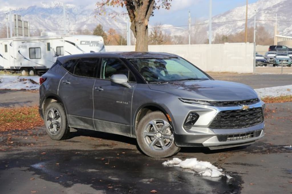 Used 2025 Chevrolet Blazer 2LT SUV