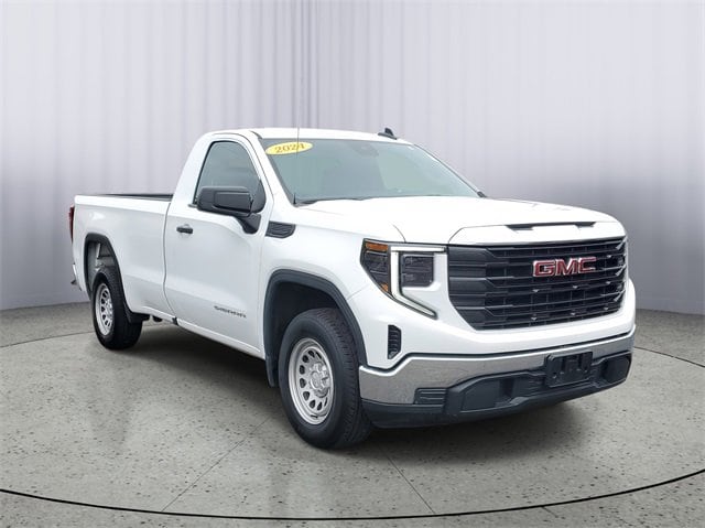 Used 2024 GMC Sierra 1500 Pro with VIN 3GTNHAED7RG120399 for sale in Owosso, MI