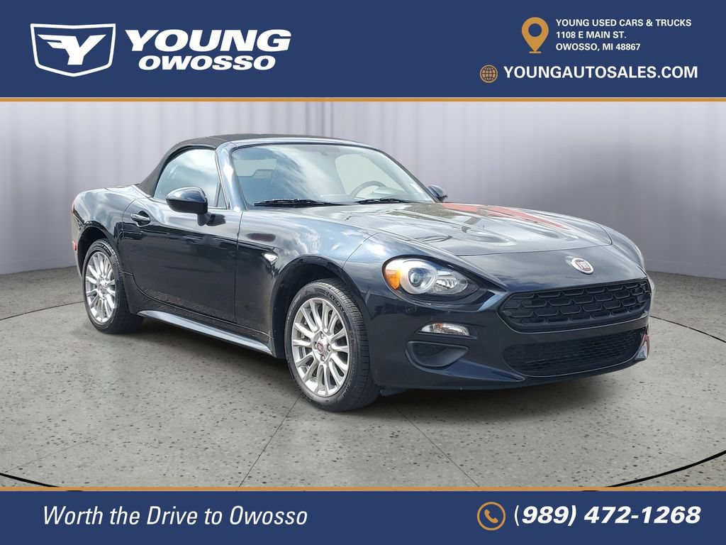 Used 2017 FIAT 124 Spider Classica with VIN JC1NFAEK1H0123836 for sale in Owosso, MI