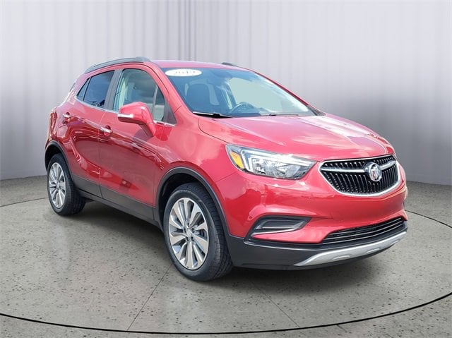 Used 2019 Buick Encore Preferred with VIN KL4CJASB8KB939140 for sale in Owosso, MI