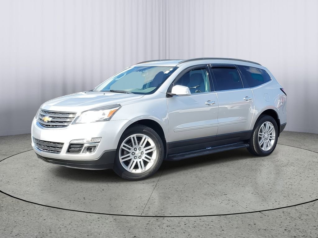 Used 2015 Chevrolet Traverse LT SUV