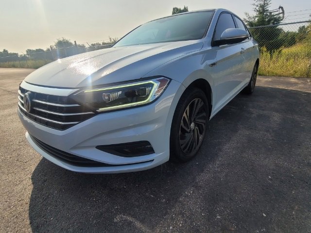 Used 2019 Volkswagen Jetta SEL Premium with VIN 3VWG57BU9KM004778 for sale in Owosso, MI