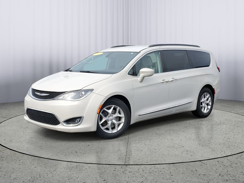 Used 2017 Chrysler Pacifica Touring-L