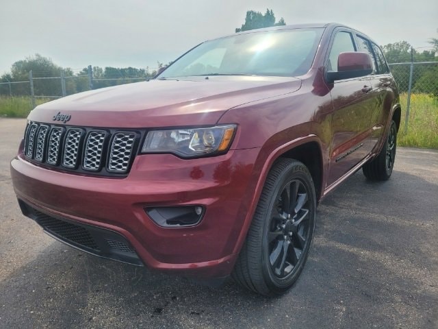 Used 2022 Jeep Grand Cherokee WK Laredo X with VIN 1C4RJFAG6NC116232 for sale in Owosso, MI