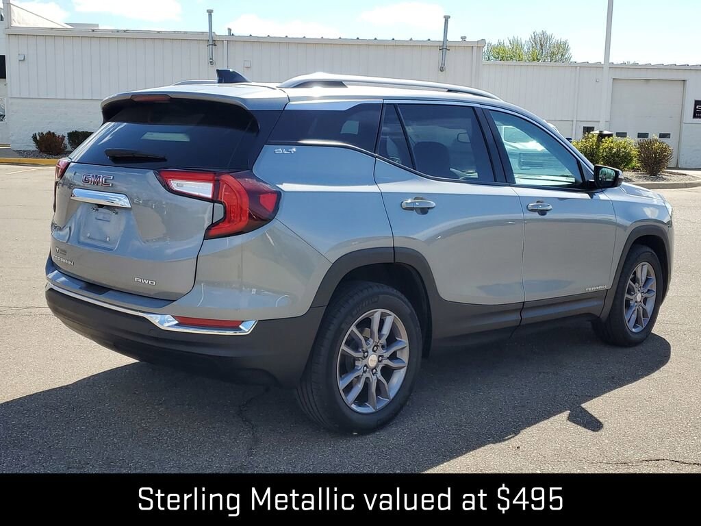 Used 2023 GMC Terrain SLT SUV