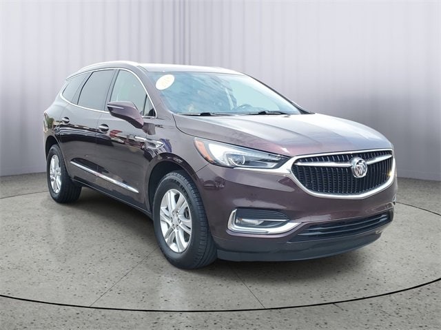 Used 2018 Buick Enclave Essence with VIN 5GAERBKWXJJ196812 for sale in Owosso, MI