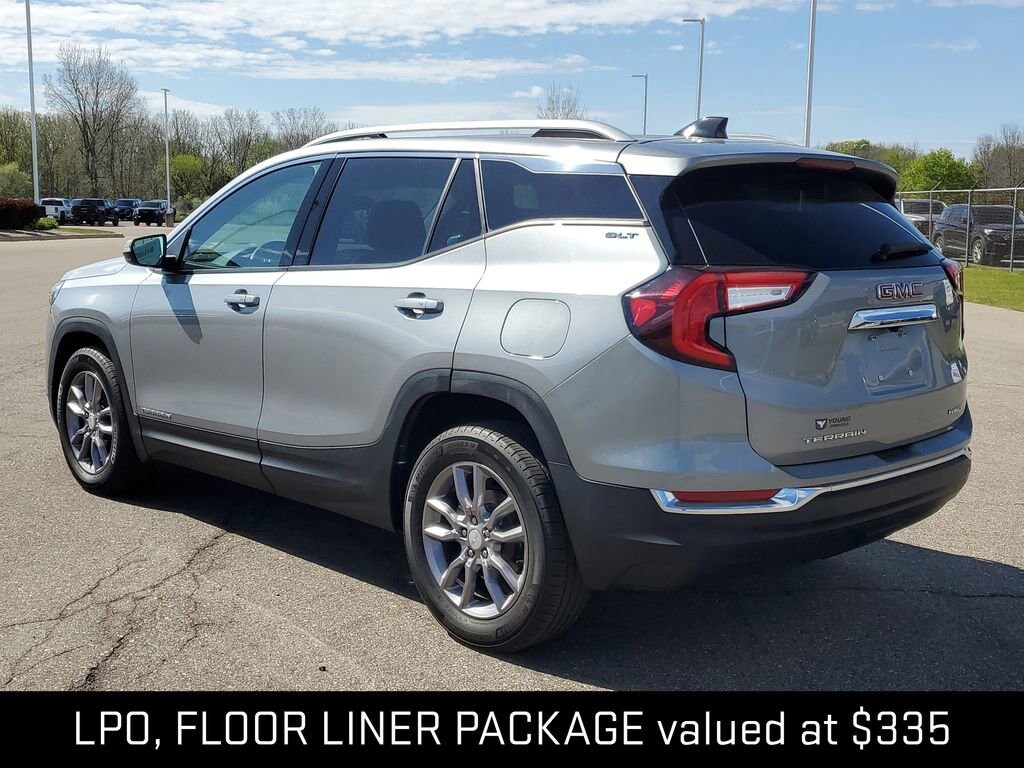 Used 2023 GMC Terrain SLT SUV