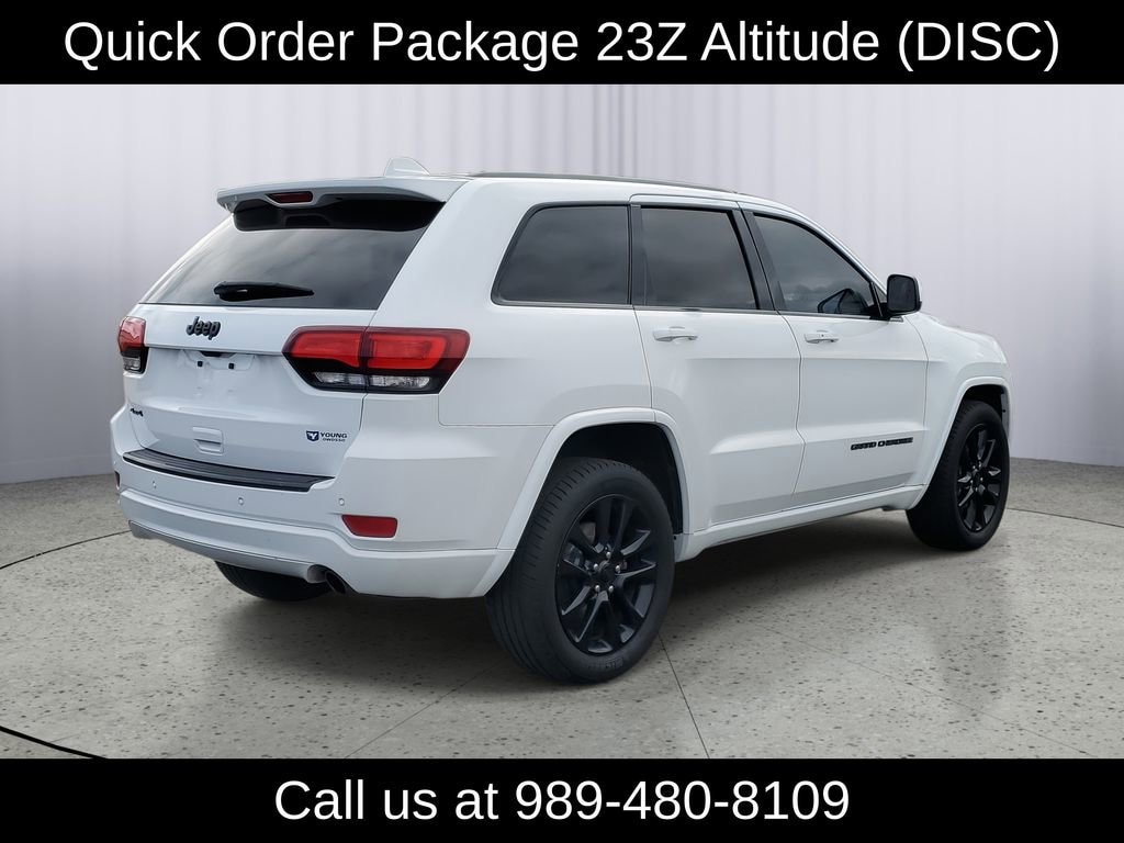 Used 2017 Jeep Grand Cherokee Altitude