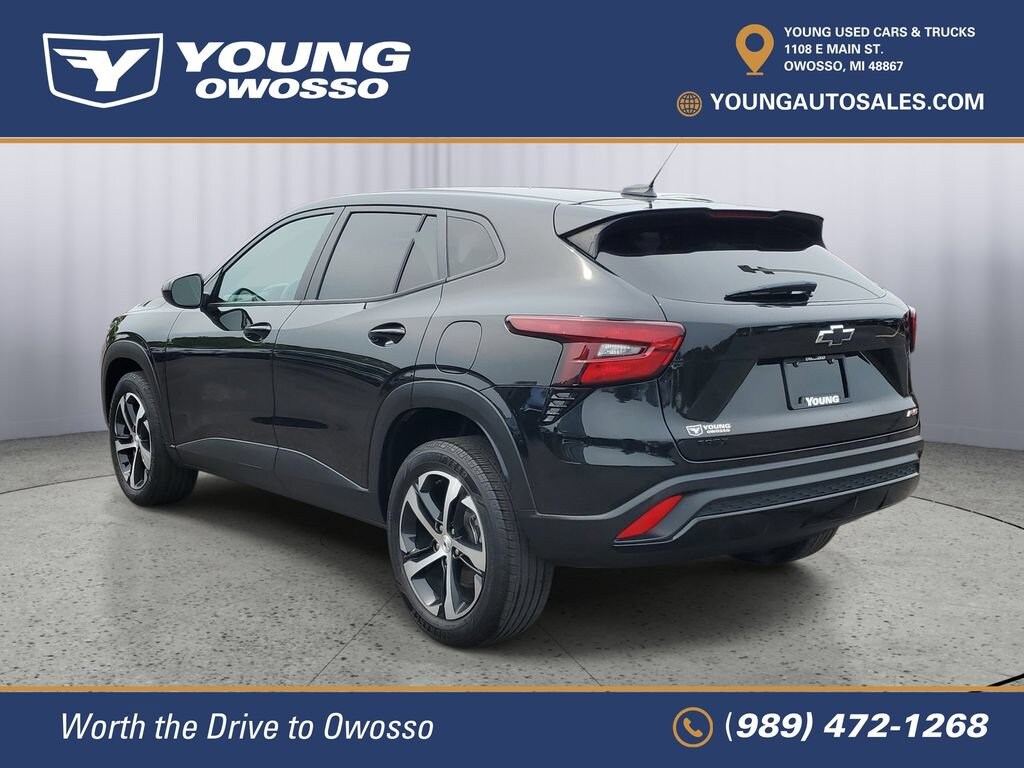 Used 2024 Chevrolet Trax 1RS SUV